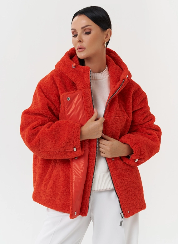 Куртка из эко меха с капюшоном