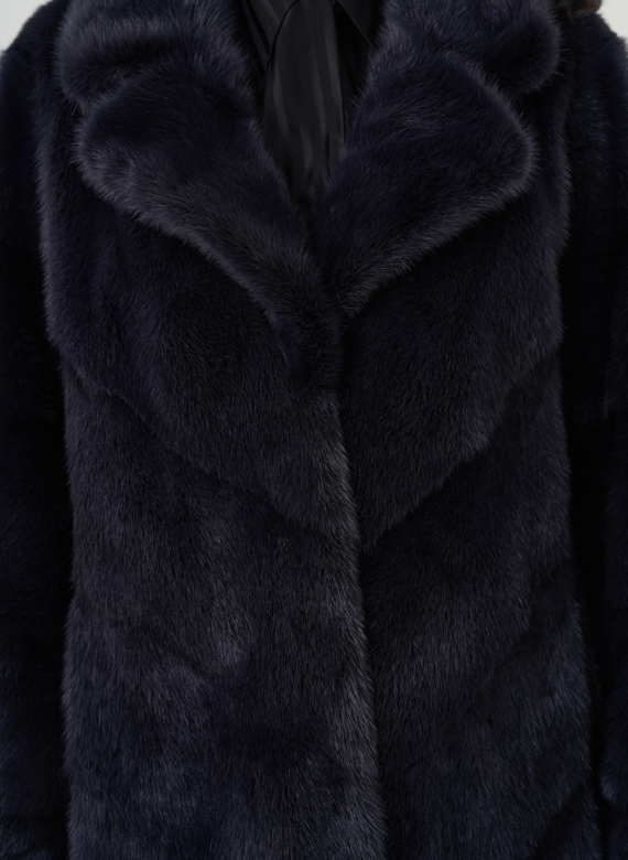 Шуба в цвете графит с английским воротником