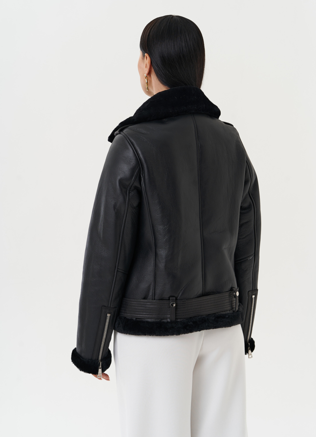 Женская дубленка 