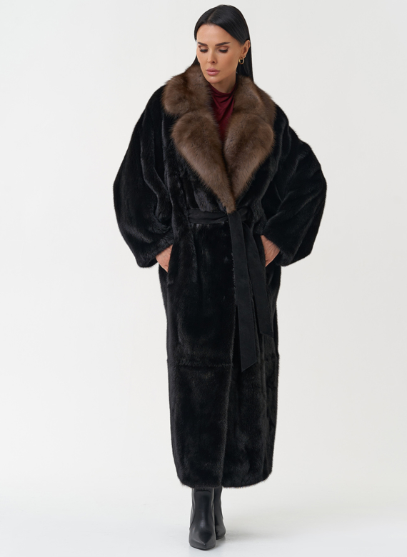 Норковая шуба с английским воротником из меха куницы