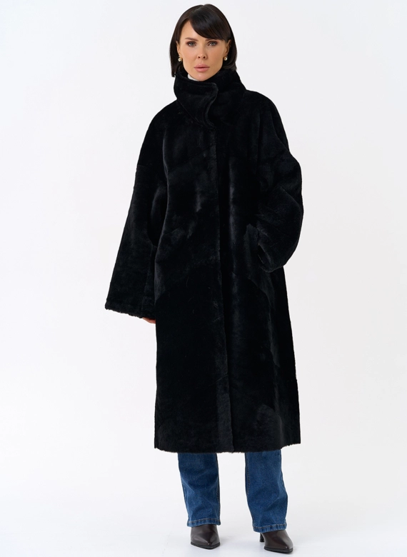 Женская натуральная дубленка черного цвета