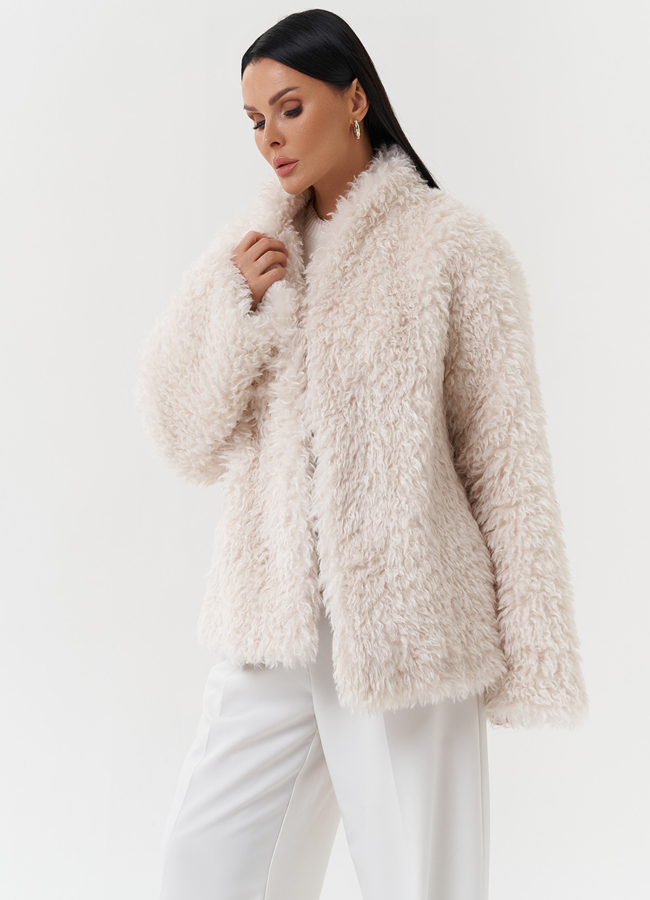 Шуба из эко меха под овчину модель № 31524 универмаг малина