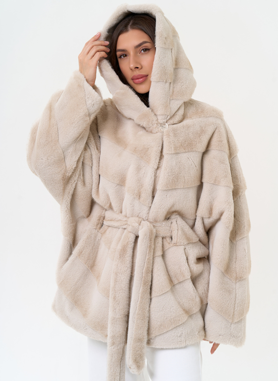 Женская шуба из эко меха с поясом