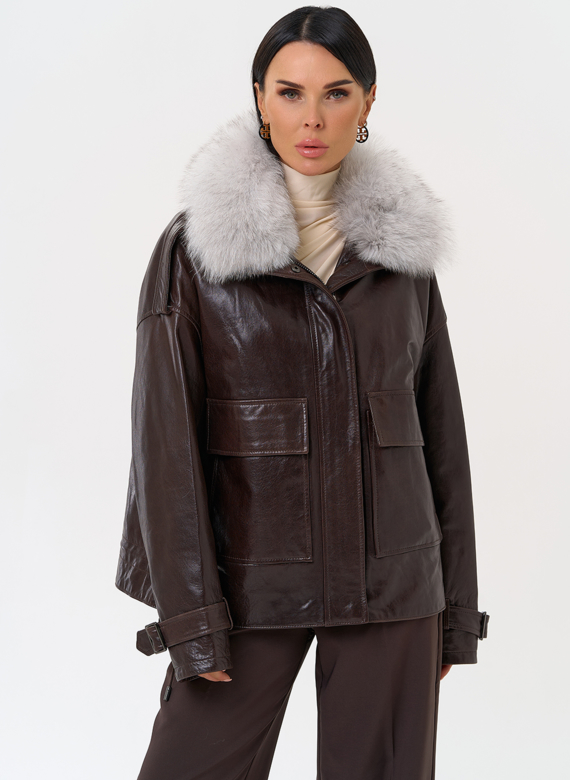 Короткий пуховик из натуральной кожи