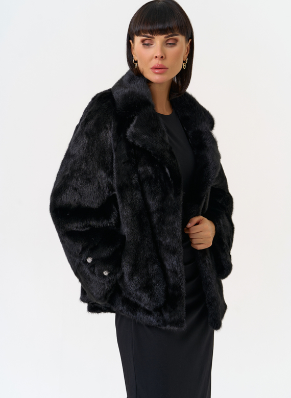Куртка из меха норки с английским воротником