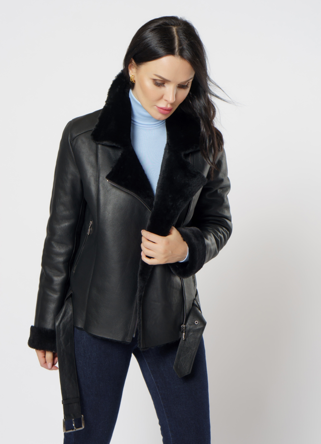 Женская дубленка косуха из овчины черного цвета модель № 5918 универмаг малина